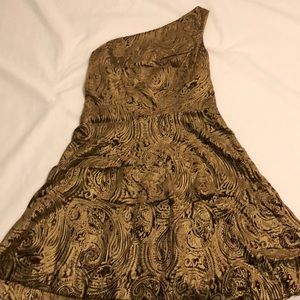 Unique one shoulder velvet dress